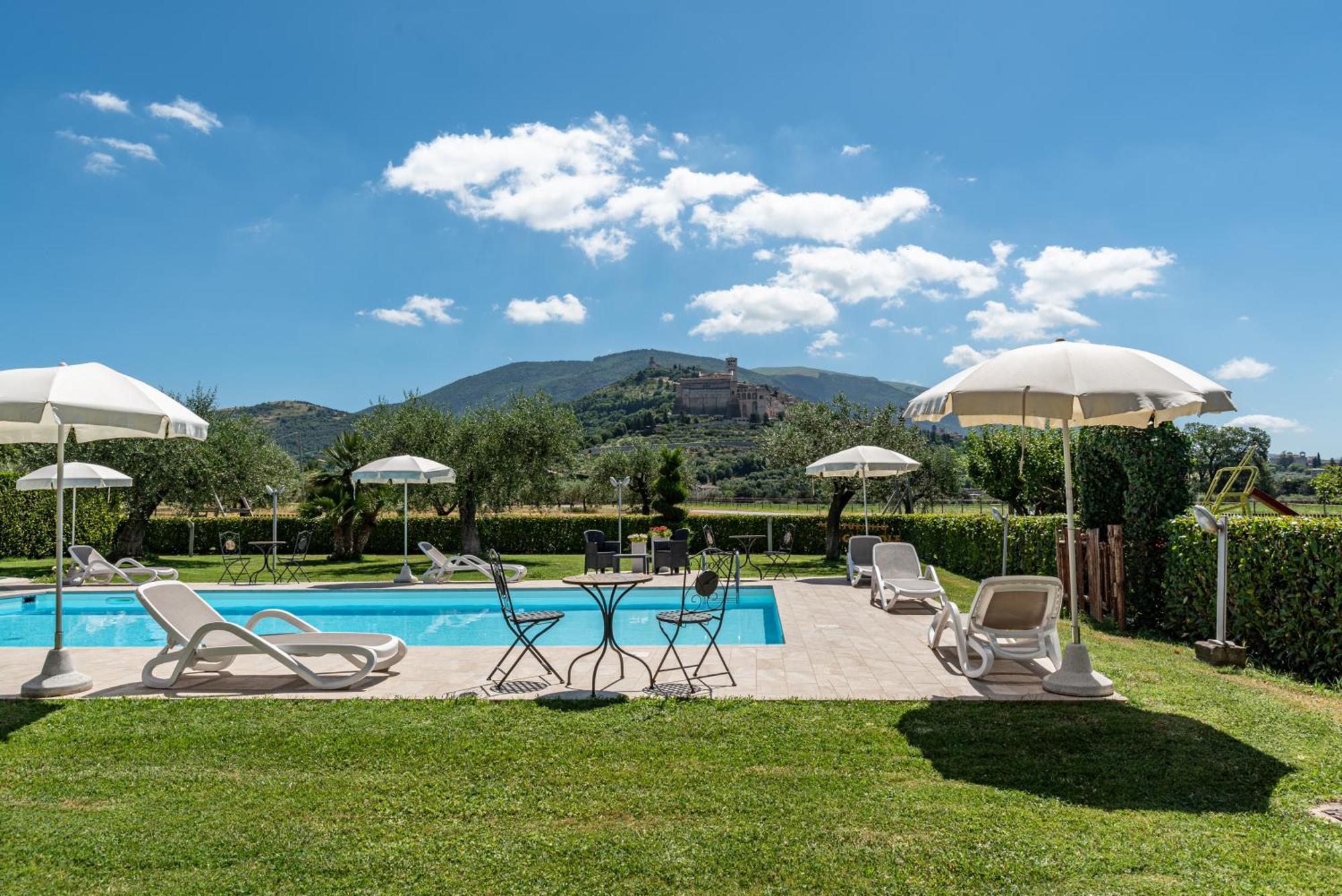 Agriturismo Il Girasole Assisi Exterior foto