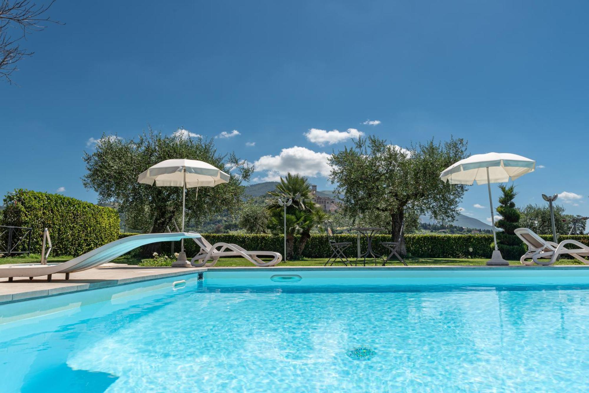 Agriturismo Il Girasole Assisi Exterior foto
