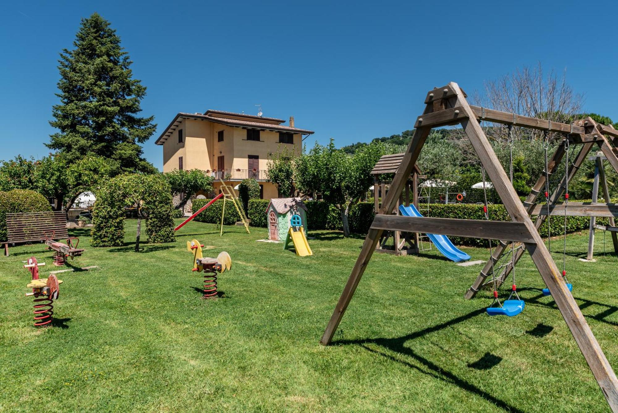 Agriturismo Il Girasole Assisi Exterior foto