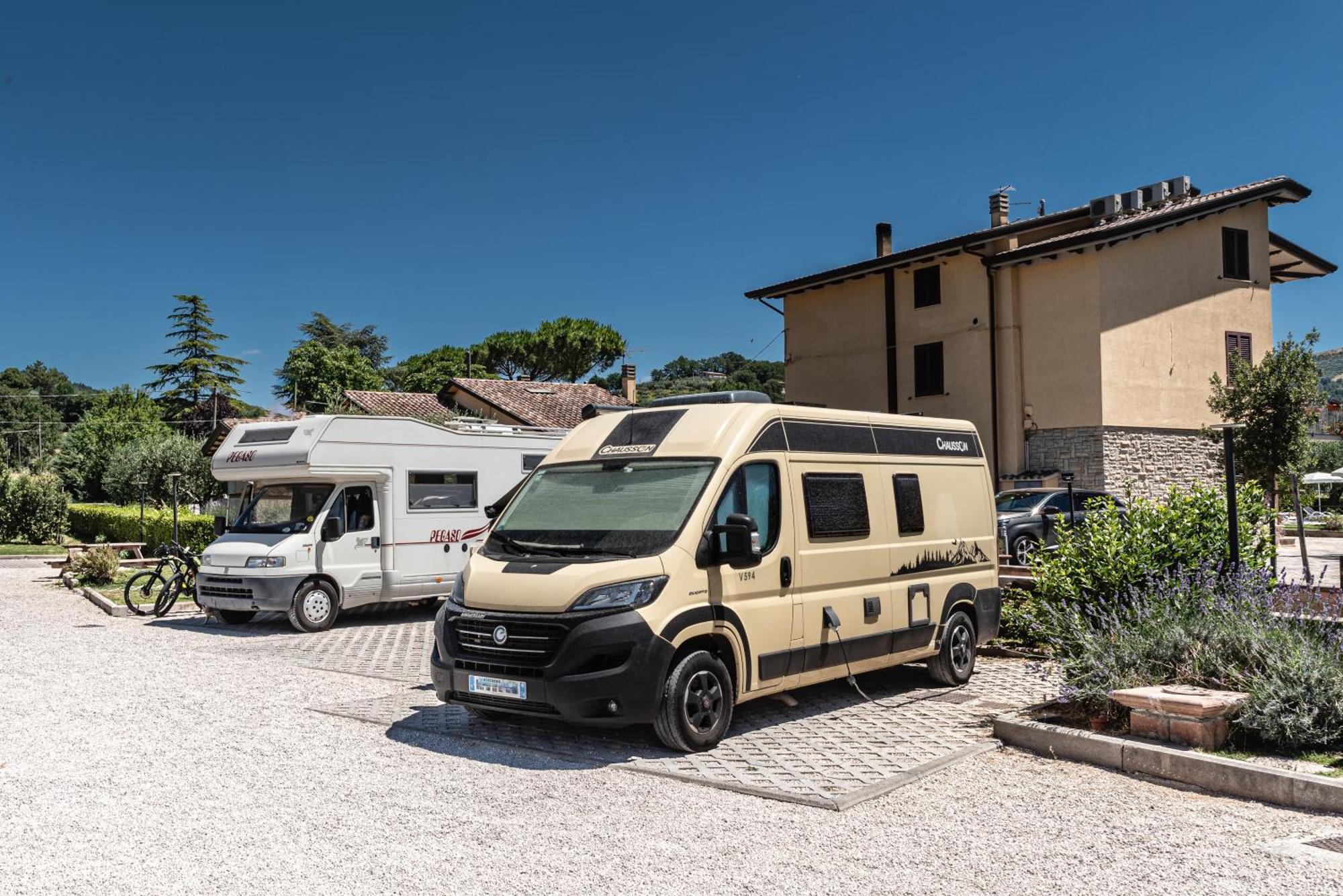 Agriturismo Il Girasole Assisi Exterior foto